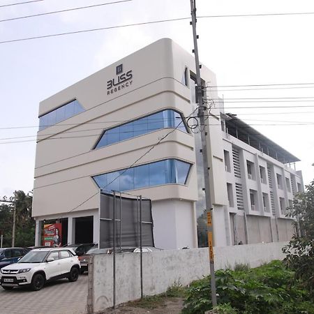 Bliss Regency Business Hotel Palakkad Exterior foto